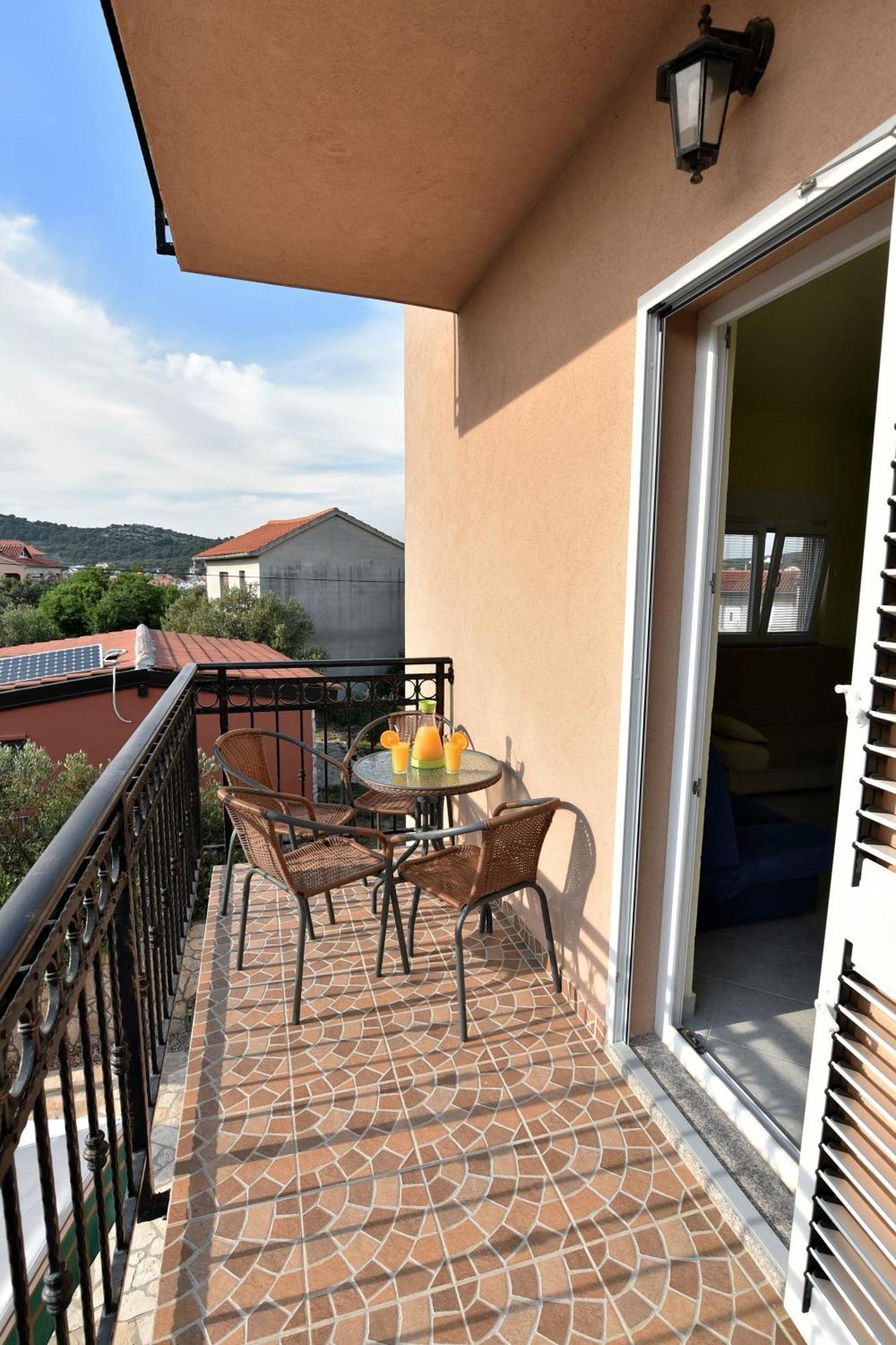 Apartmani Natasa Nino Jezera, Murter Ruang foto