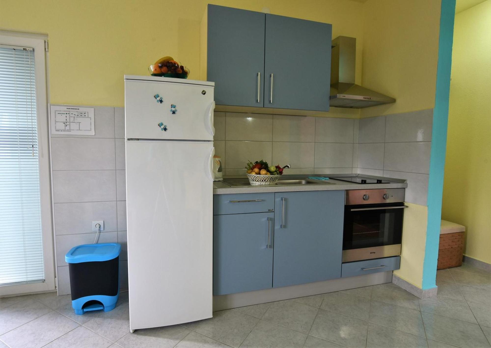 Apartmani Natasa Nino Jezera, Murter Ruang foto