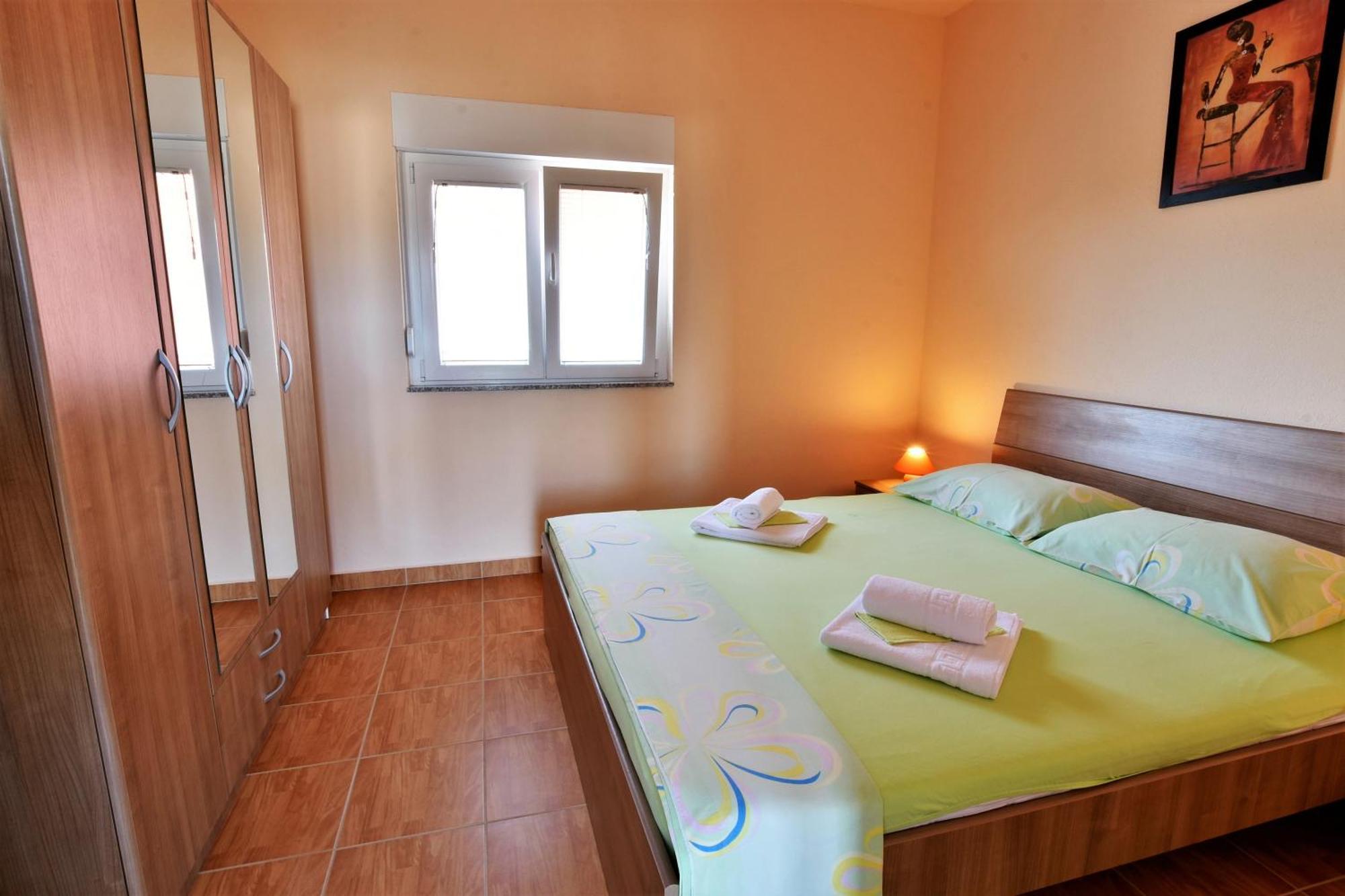 Apartmani Natasa Nino Jezera, Murter Ruang foto