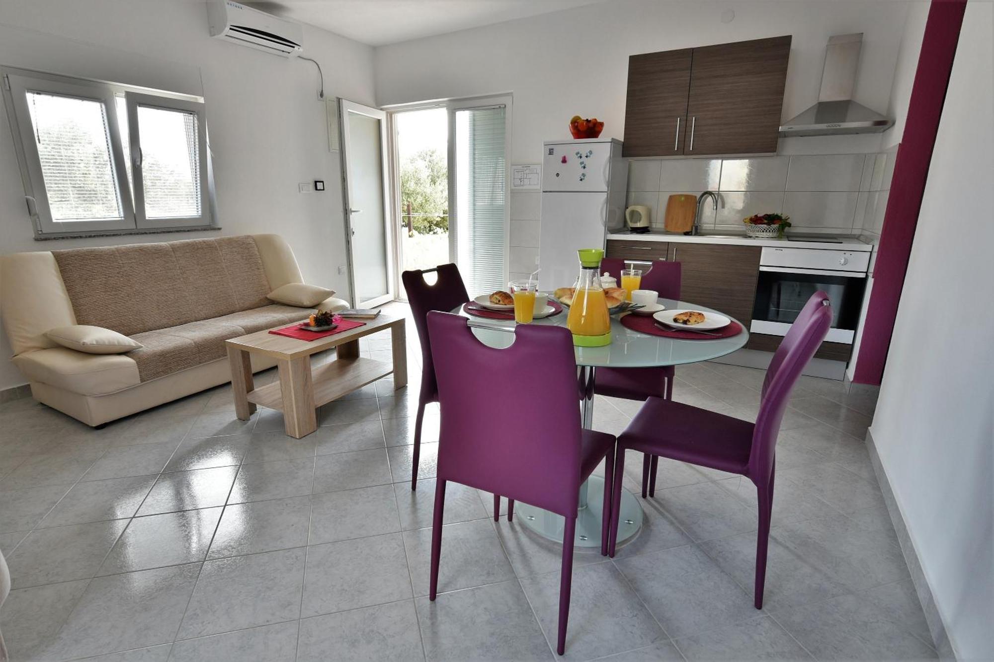 Apartmani Natasa Nino Jezera, Murter Ruang foto
