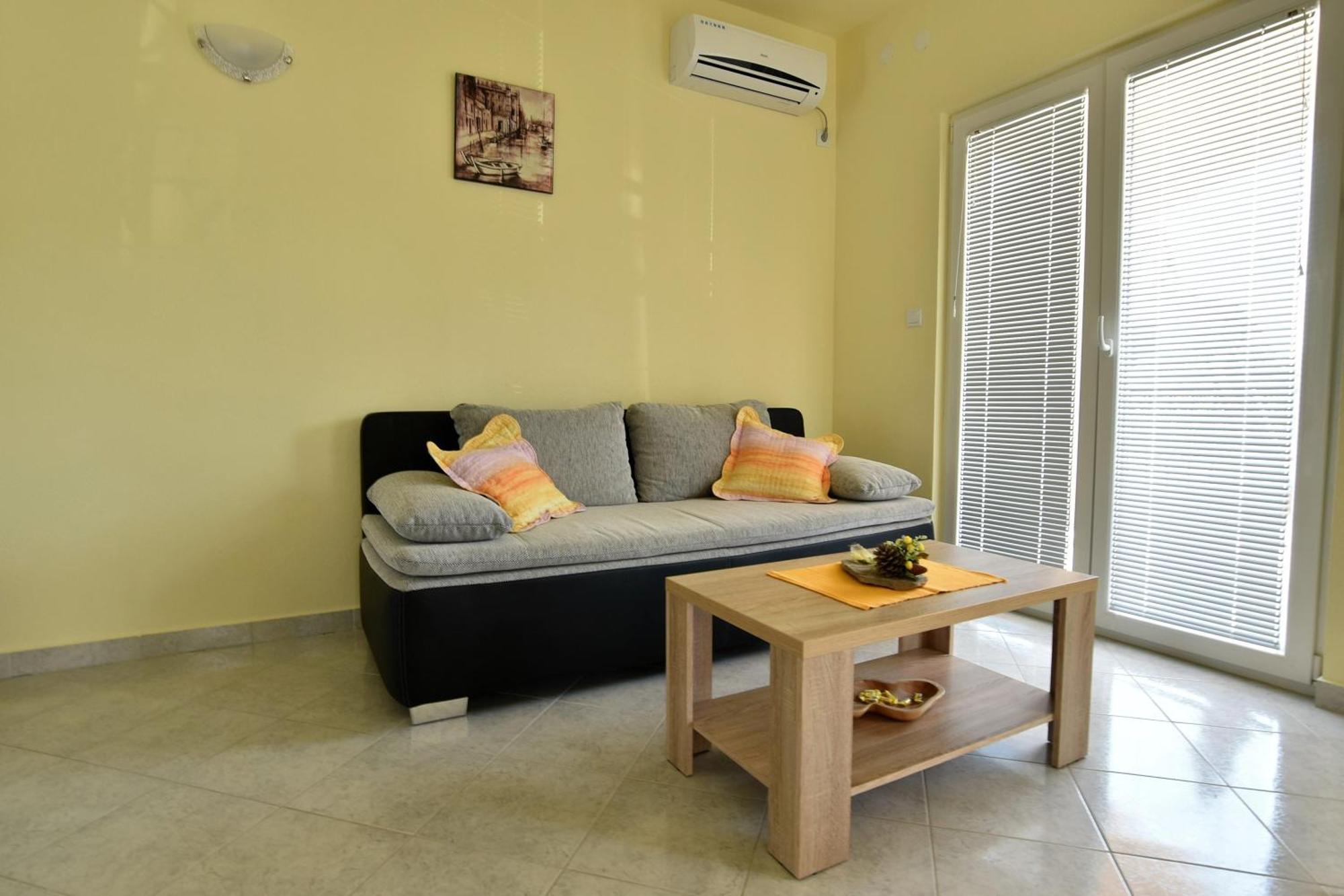 Apartmani Natasa Nino Jezera, Murter Ruang foto